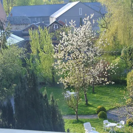 Chesterfield -view On Garden
