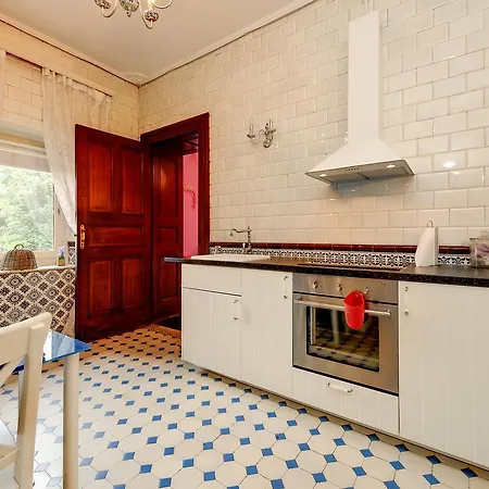 Appartement Chesterfield -view On Garden *